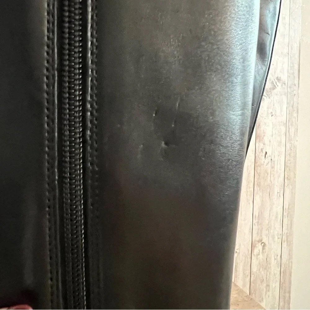 Coach Easton Tall Equestrian Black Leather Boots Gold Buckle Sophisticated 9 - Picture 5 of 10